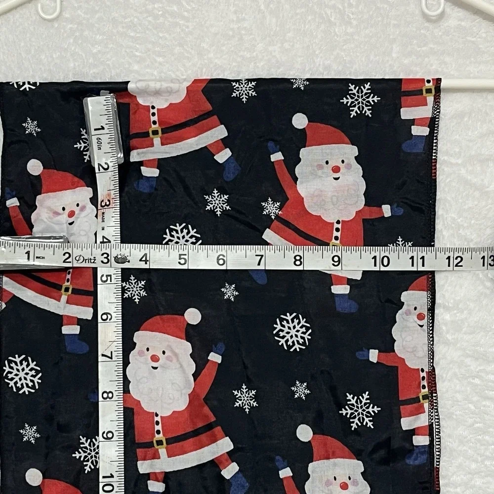 N/A christmas scarf